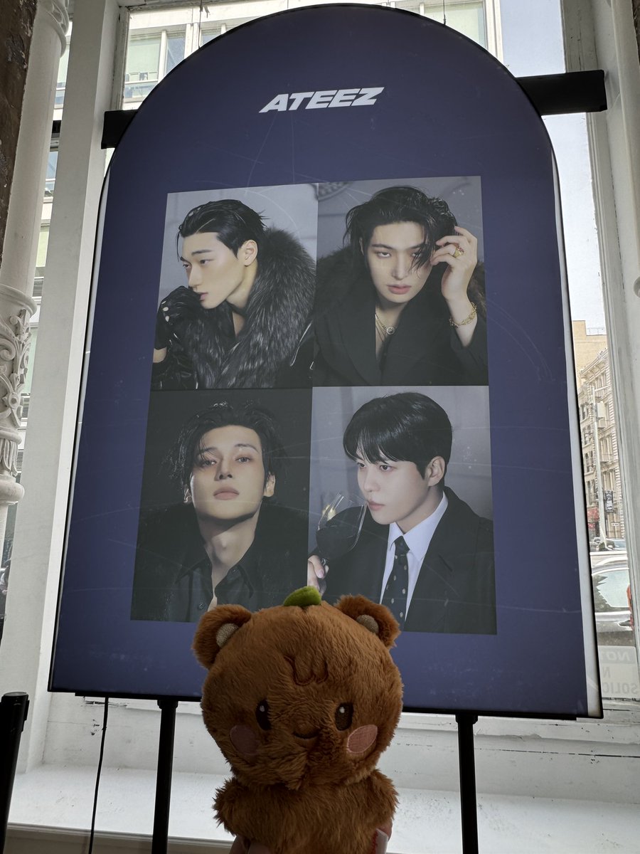 speckledsun's tweet photo. mini jjongbear and i had the most wonderful time at @hello82nyc ATEEZ Golden Hour: Part 4 popup!! thank you @hello82official 🩷 #ATEEZ_POPUP #hello82 #82giveaway https://t.co/tvwpYN8yL6