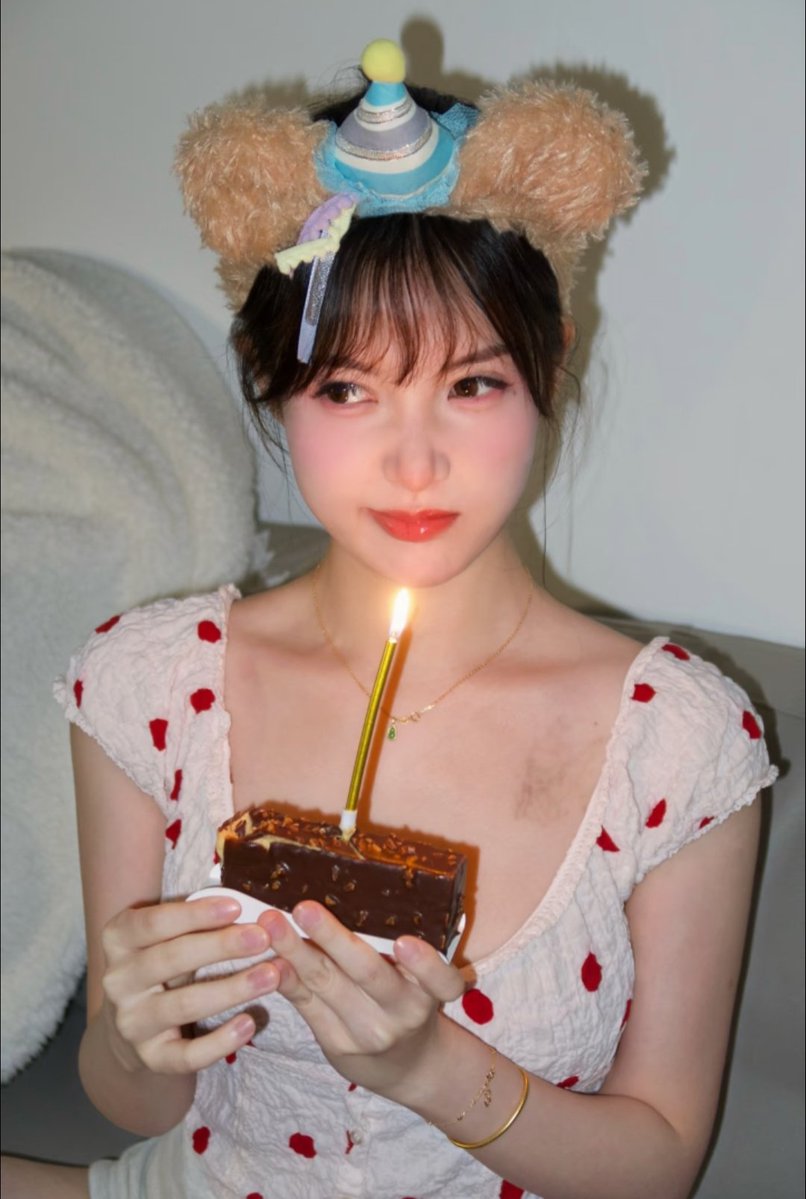 结婚前的生日 现在感觉那时好年轻啊 #人妻 #已婚 #反差