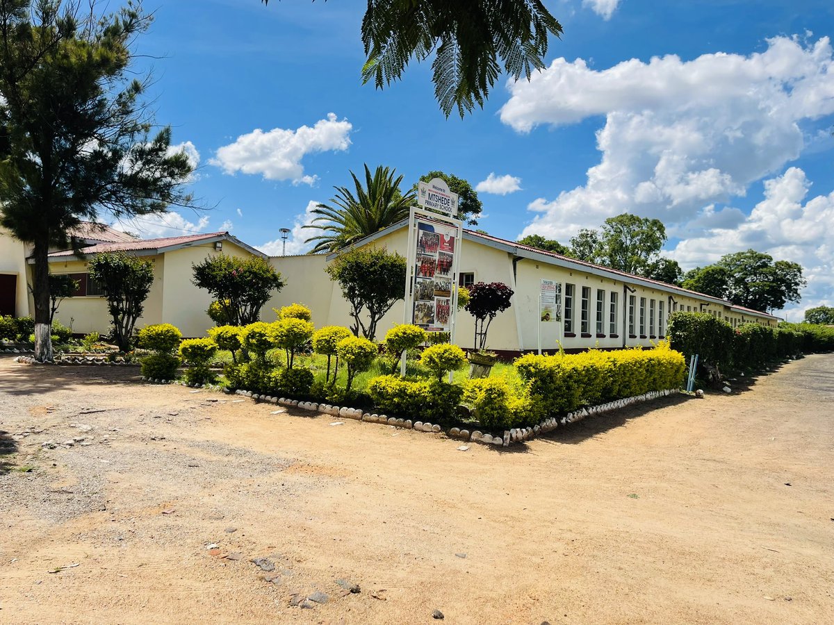 zim_walking's tweet photo. Mtsede Primary School Bulawayo Zimbabwe https://t.co/OagK6HpYqA