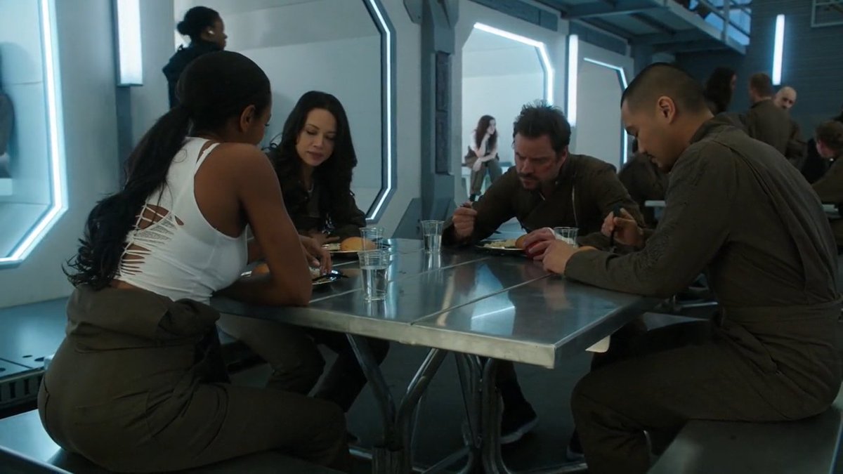darkmatterfan3's tweet photo. ๐๐๐ฅ๐ ๐ ๐๐ง๐ง๐๐ฅ: ๐๐ถ๐น๐น ๐ง๐ต๐ฒ๐บ ๐๐น๐น (๐ฎ๐
๐ฌ๐ฎ) #12 B
๐๐ถ๐ฟ ๐ฑ๐ฎ๐๐ฒ: Jแดสส 8แดส, 2016
#DarkMatter #RazaCrew #DarkMatterSeason2 #ScifiTV #2010sscifi #Scifi #LightTheRaza #MelissaONeil #AnthonyLemke #AlexMallariJr #KillThemAll #MelanieLiburd https://t.co/sPcc5kep8e