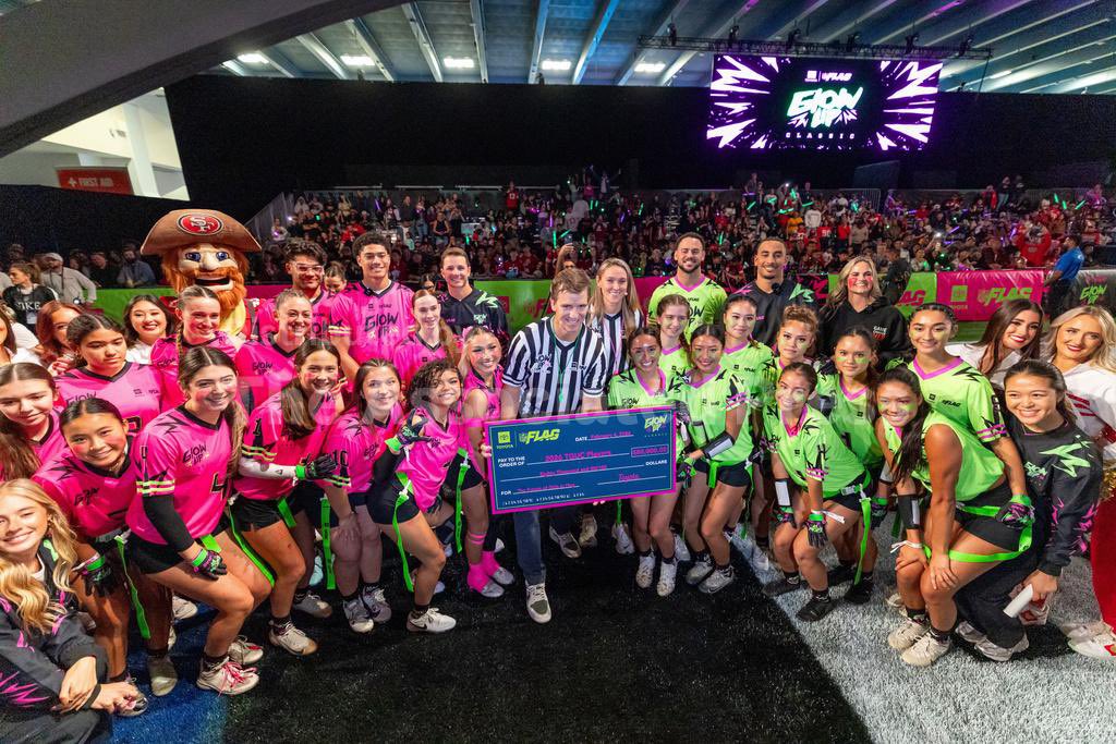 Eli Manning tweet media