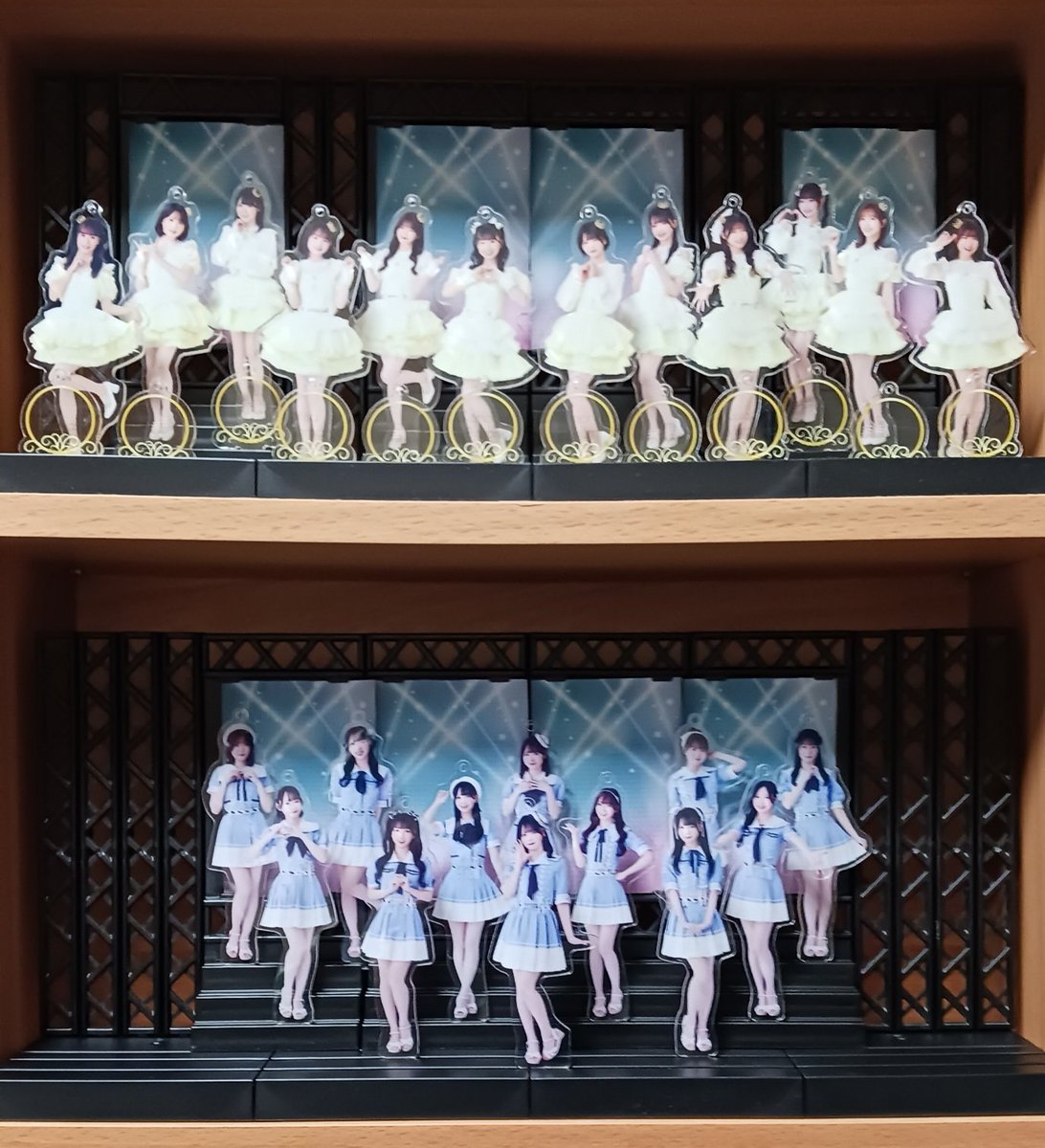 ニアジョイ #いま月は満ちる メンバー12人のアクスタ届いたので 以前の
