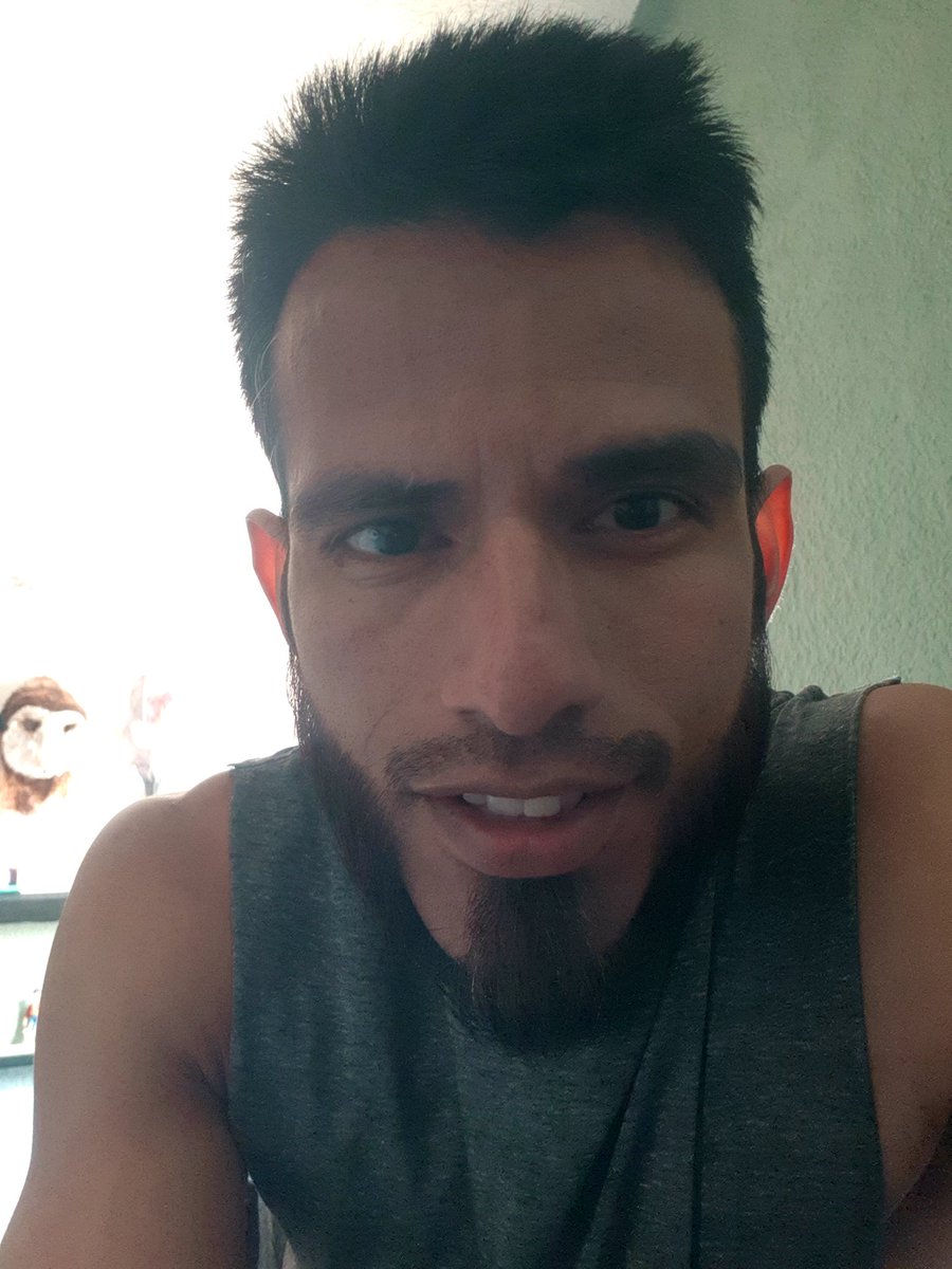 frost_lalo's tweet photo. 🧔🏽37 años bien vividos🍆🤤 https://t.co/kULuNasVxj