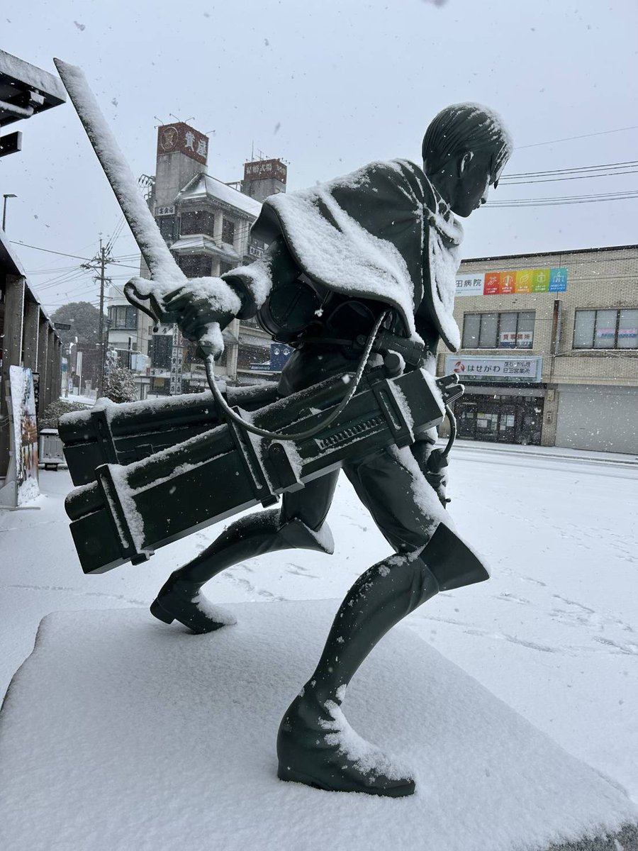 今シーズンもお待たせ致しました。
日田にも雪が積もりました⛄