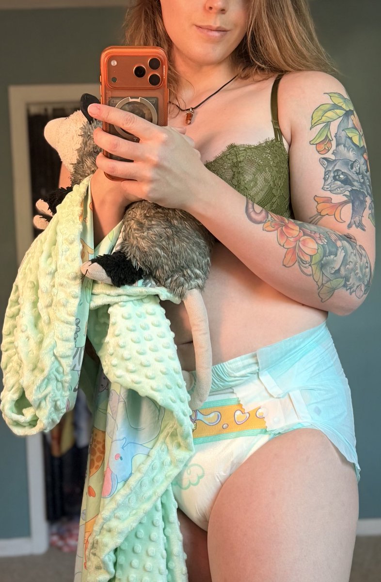 little pretty possum tweet media