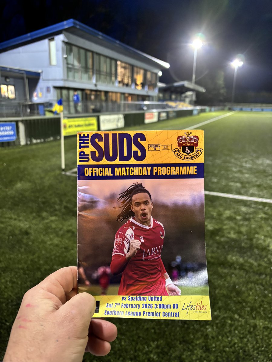 3 points away and a clean sheet,  Scrappy game but job done. We go again. COYT
#spaldingunited