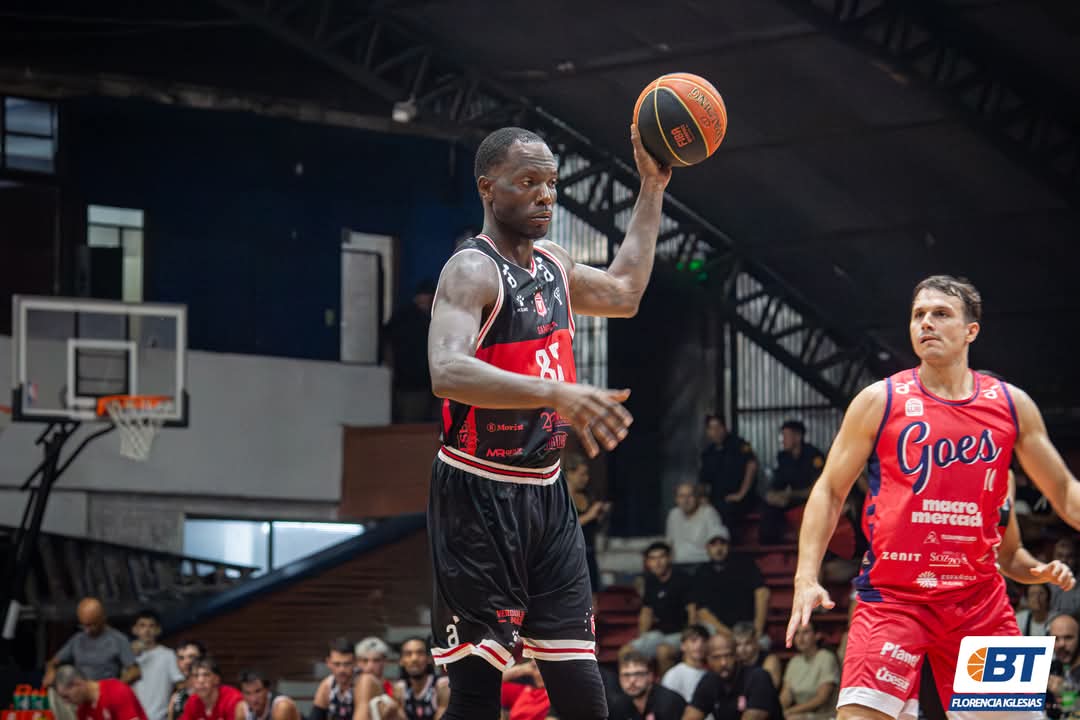 #LDAxBT

Rick Jackson jugará en Urupan la próxima Liga de Ascenso, siendo la primera ficha innominada del pandense.

Ahora el elenco de Pando va por cerrar a Andrés Aristimuño.
Al equipo verde lo dirigirá Agustín Esteve.

Ya están Facundo Izarrualde, Lucas Silva, Juan Martín