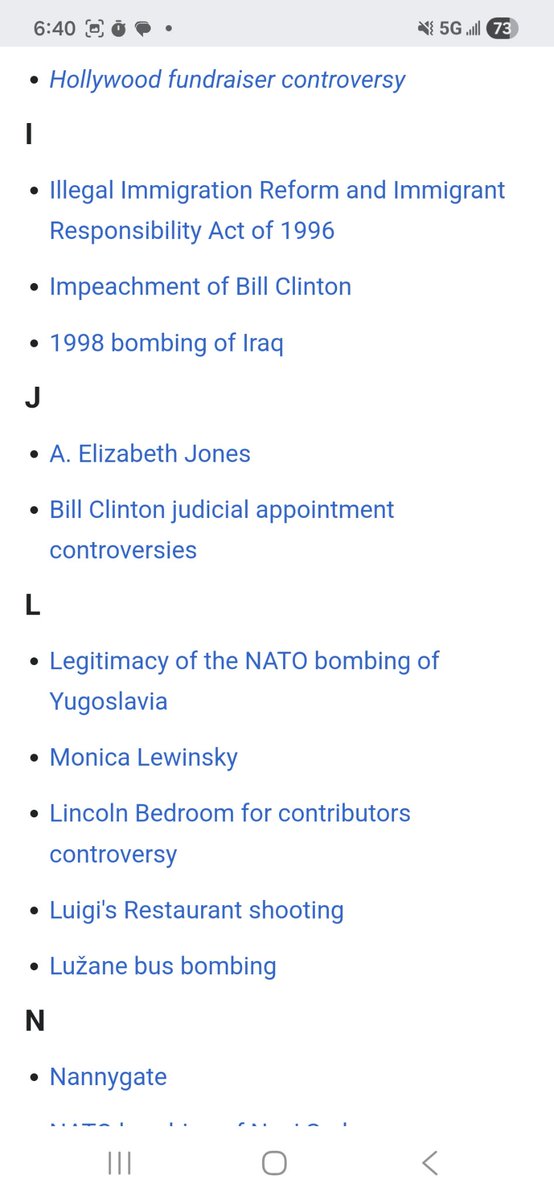 wil_da_beast630's tweet image. Bill Clinton literally had a 19 year old intern give him blowjobs in the Oval Office for six months (?) while married. @atensnut, a casual buddy of mine, has quite publicly accused him of forcible rape and IIRC is not alone in this. The Clinton Foundation set a standard for…