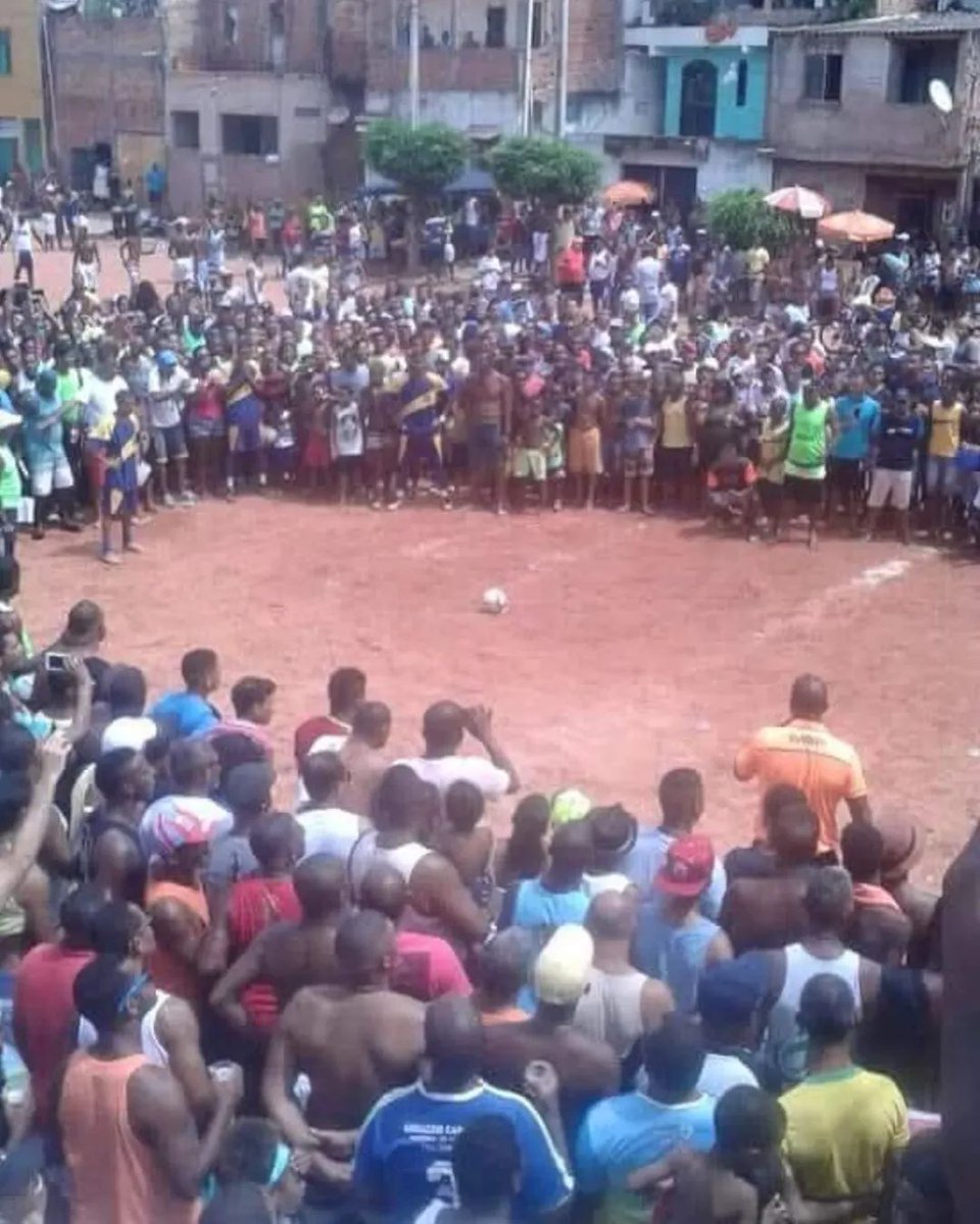 Quer saber o que é pressão e responsabilidade?

#futebol #responsabilidade