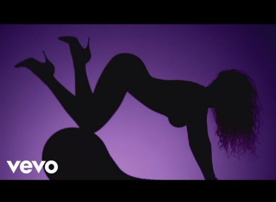 Bey_riding's tweet image. Ended all the girls