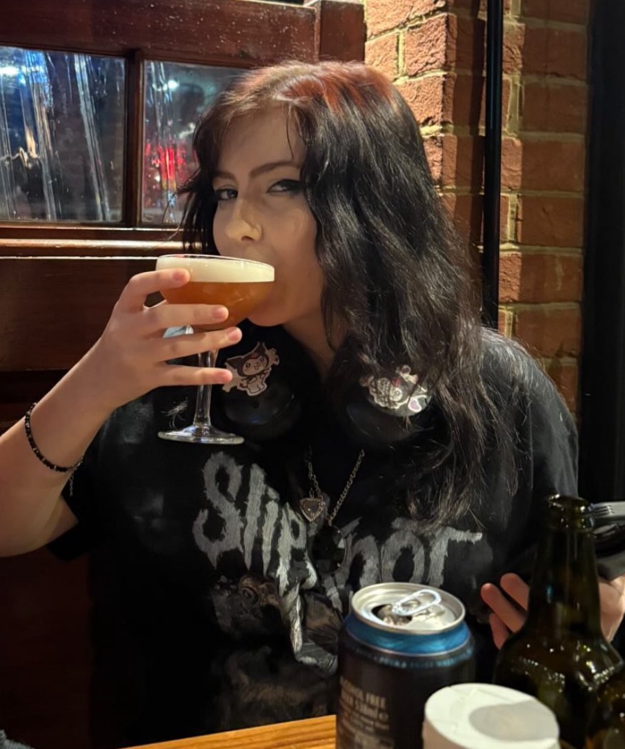 63moonlight's tweet image. 63moonlight outside twitter