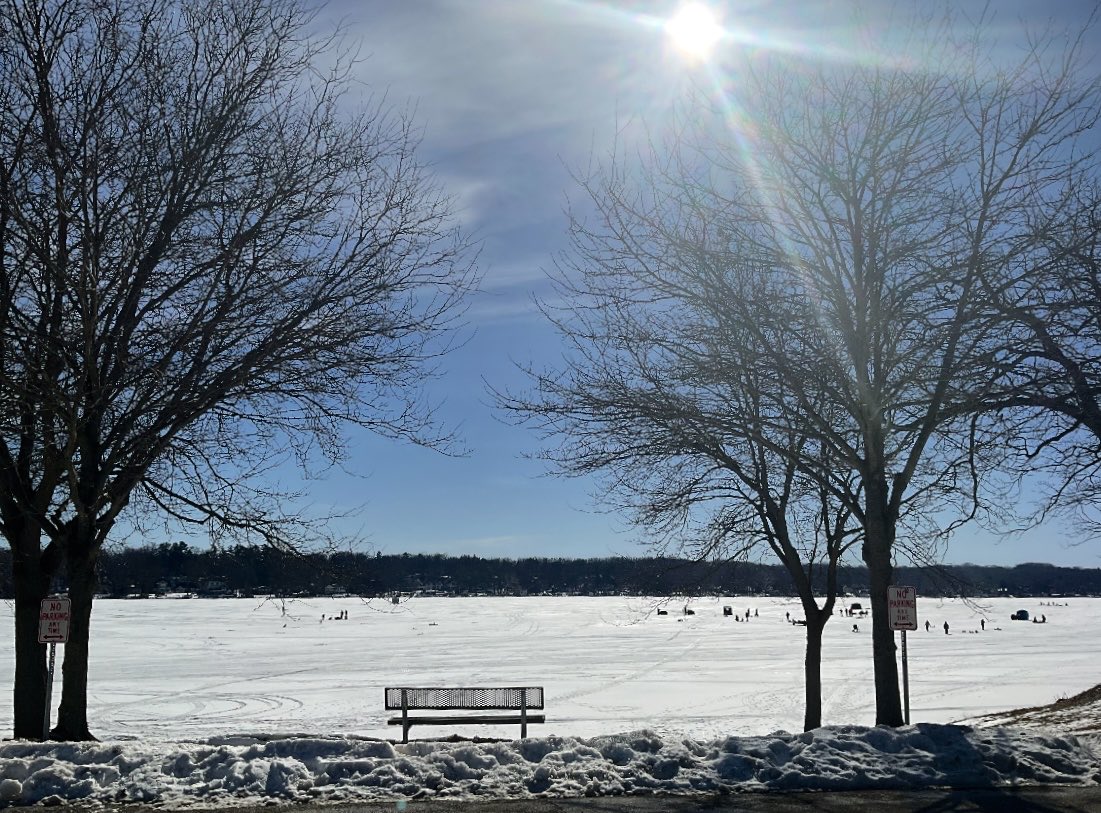 2BMathews's tweet photo. Anna’s in Wisconsin at the house with her brother and she took this for me 💙 she’s amazing!
#WisconsinWinter 
#LakeMary https://t.co/ZJudMTuesm