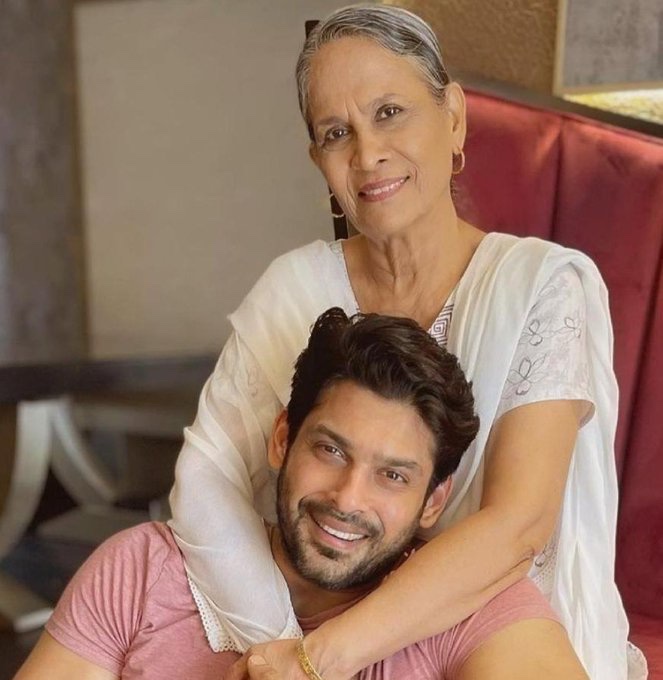 Happy Birthday Rita Maa 🎂🙏❤️ May God Bless with happiness and health. <a href="/sidharth_shukla/">Sidharth Shukla</a> #SidharthShukla