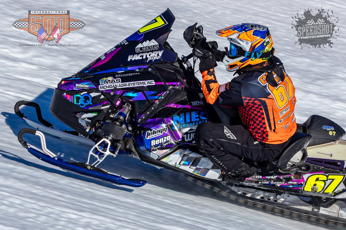 HALFWAY - 250 Laps Completed - 250 Laps To Go (Top 5⃣) 👇
1. 67 Hoos Racing
2. 18 Nelson Racing
3. 54 Hetteen Heritage Racing
4. 2 Town Brothers Racing
5. 24 Novak Motorsports

Watch LIVE on <a href="/FloRacing/">FloRacing</a> 👇
floracing.com/live/213845

Keep Track of the Leaderboard, via <a href="/RaceMonitor/">Race Monitor</a> /