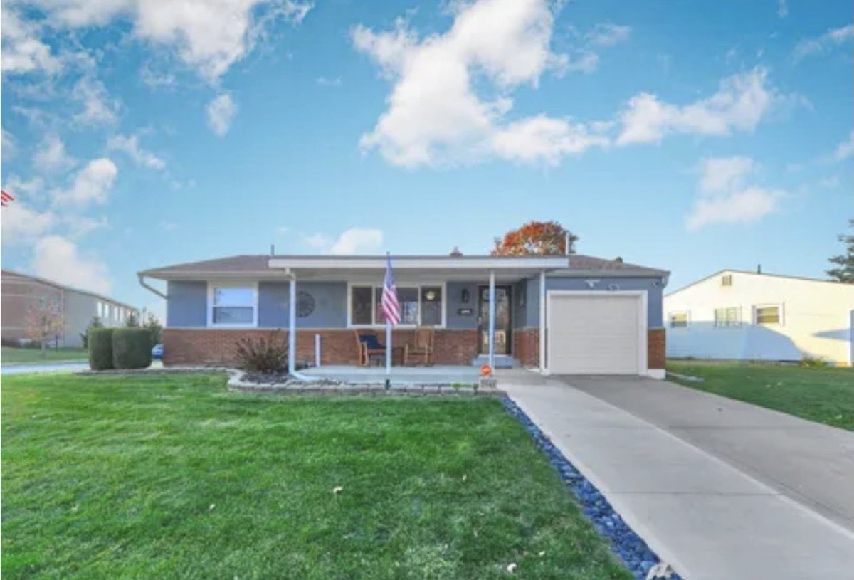 Karls_Breen's tweet photo. We have had a lot going on lately but surprise we bought our first home here in Ohio! Never thought I would own my own home but things just lined up perfectly. We are blessed beyond measure ❤️❤️ #firsttimehomeowners #adulting https://t.co/q1F0tWgOaL