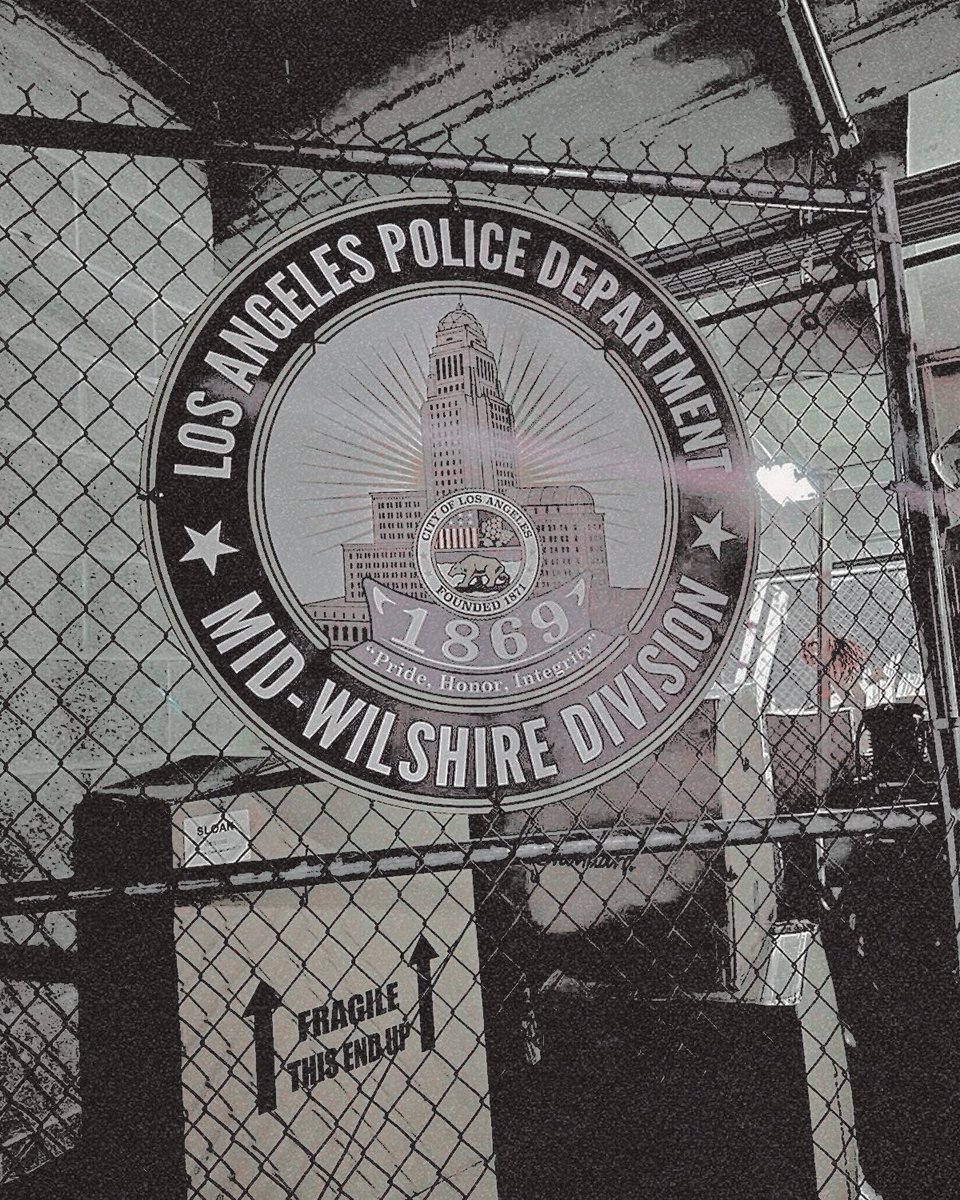 ‍ ‍ move : @THISEMERGENCYLA tweet media