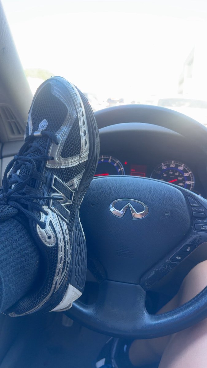 Amanda☀️ tweet media