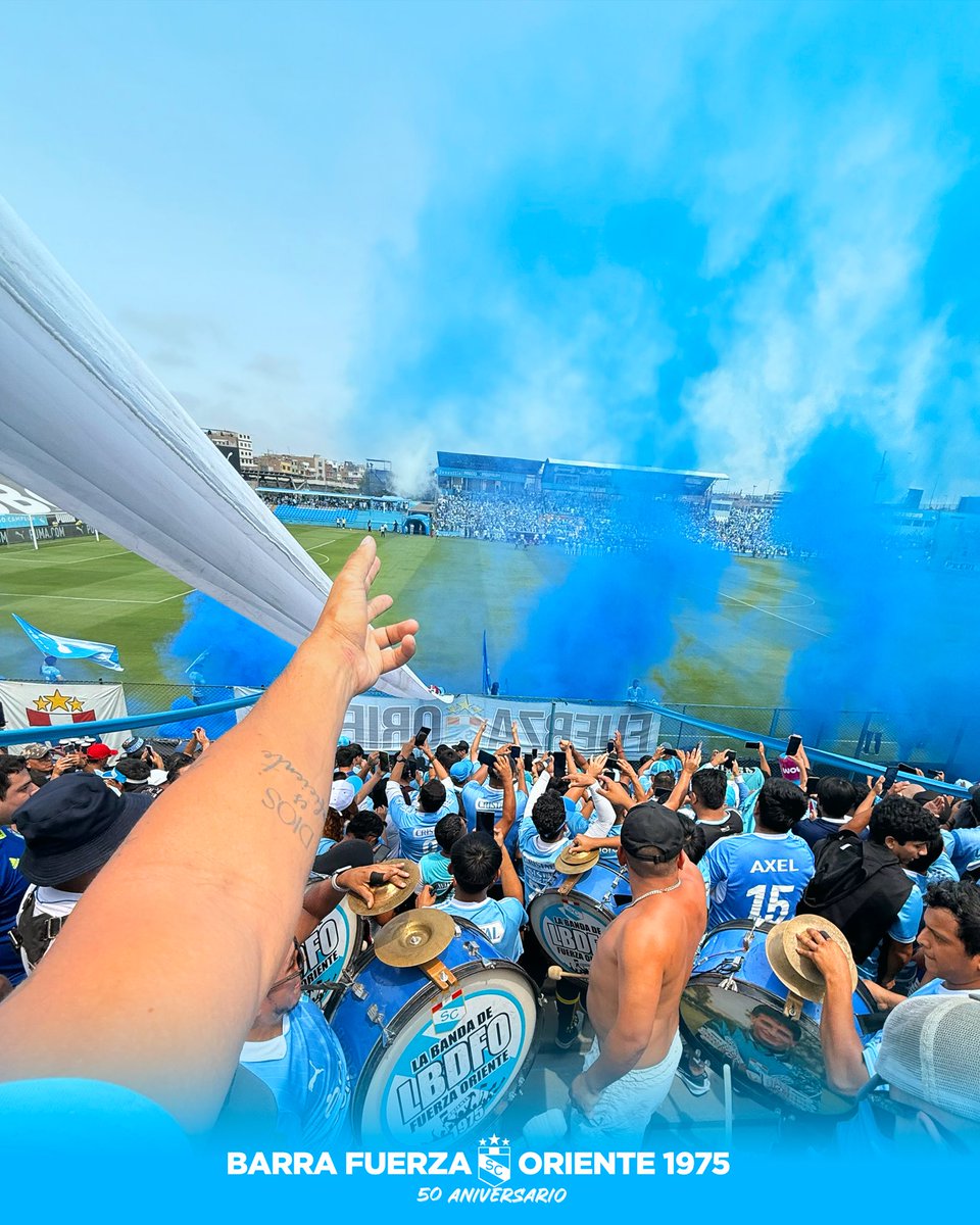 Yo paro con FUERZA ORIENTE pa’ todas partes🎶🎶🎶

¡VIVIR PARA CRISTAL Y NO DE CRISTAL!👊🏻

¡FIESTA, ALIENTO Y HUEVOS!
Barra Fuerza Oriente 1975
#50Aniversario