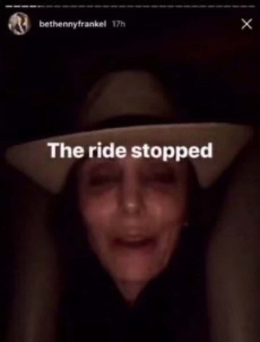 bloodylikeab0dy's tweet image. The club played Bang Bang last night and muted Nicki’s part