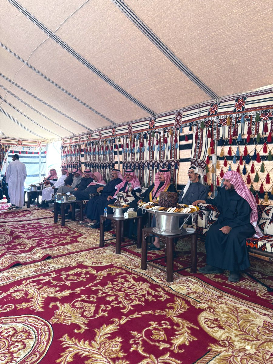 مجلس عبدالكريم المنقور وابنائه tweet media