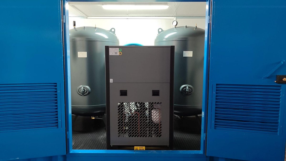 KompresorVortex's tweet photo. Özel talepleriniz ve projeleriniz için kaliteli çözüm noktası VORTEX COMPRESSOR

#compressor #kompressör #Kompresörbakımı #Kompresörservisi https://t.co/XLnzOt3jjI