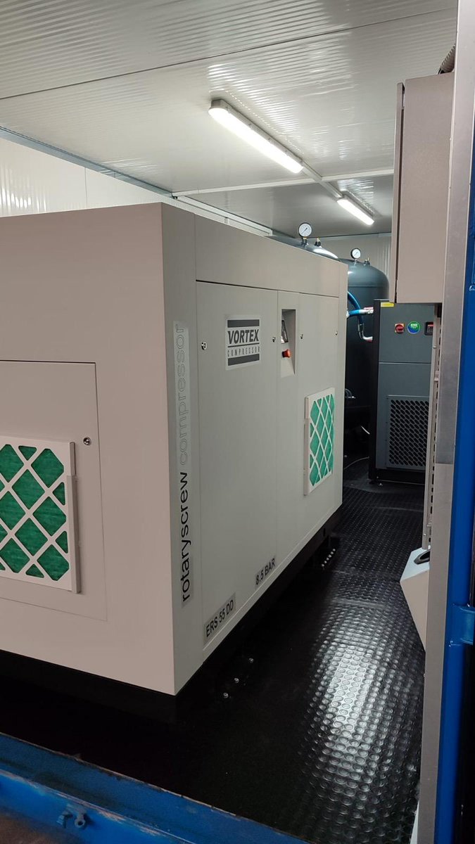 KompresorVortex's tweet photo. Özel talepleriniz ve projeleriniz için kaliteli çözüm noktası VORTEX COMPRESSOR

#compressor #kompressör #Kompresörbakımı #Kompresörservisi https://t.co/XLnzOt3jjI