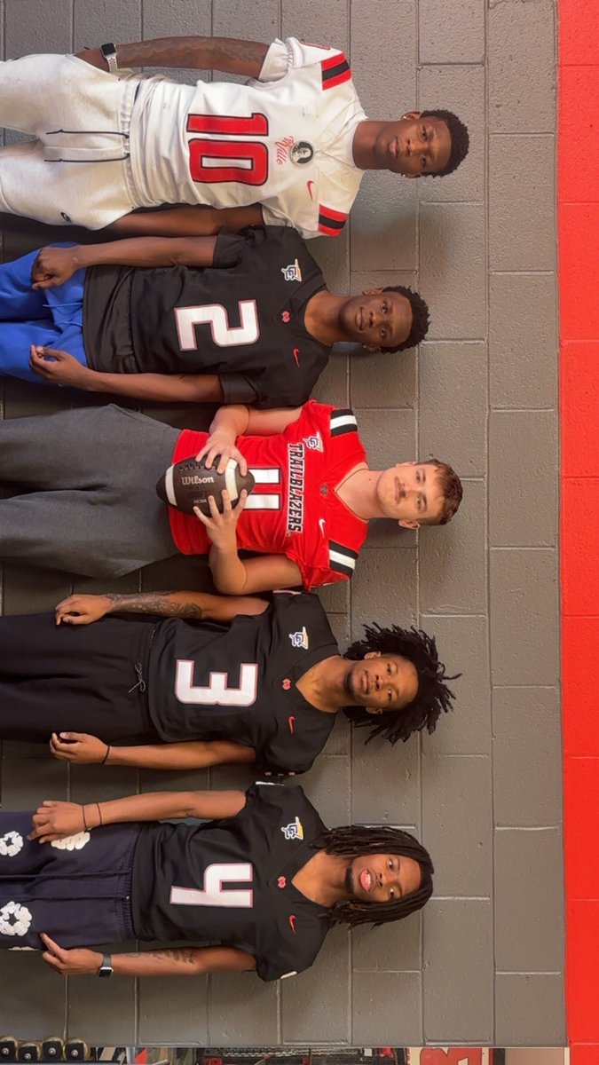 Desmond Mathis tweet media