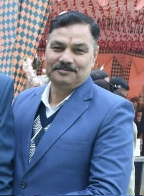 ipspankajnain's tweet image. Tribute to Inspector Jagdish Prasad! 
A true hero who lost his life saving children at Surajkund Mela, Faridabad. His bravery &amp;amp; sacrifice will never be forgotten. My condolences to his family. 

 #HaryanaPolice #SaluteToBravery  #DutyFirst