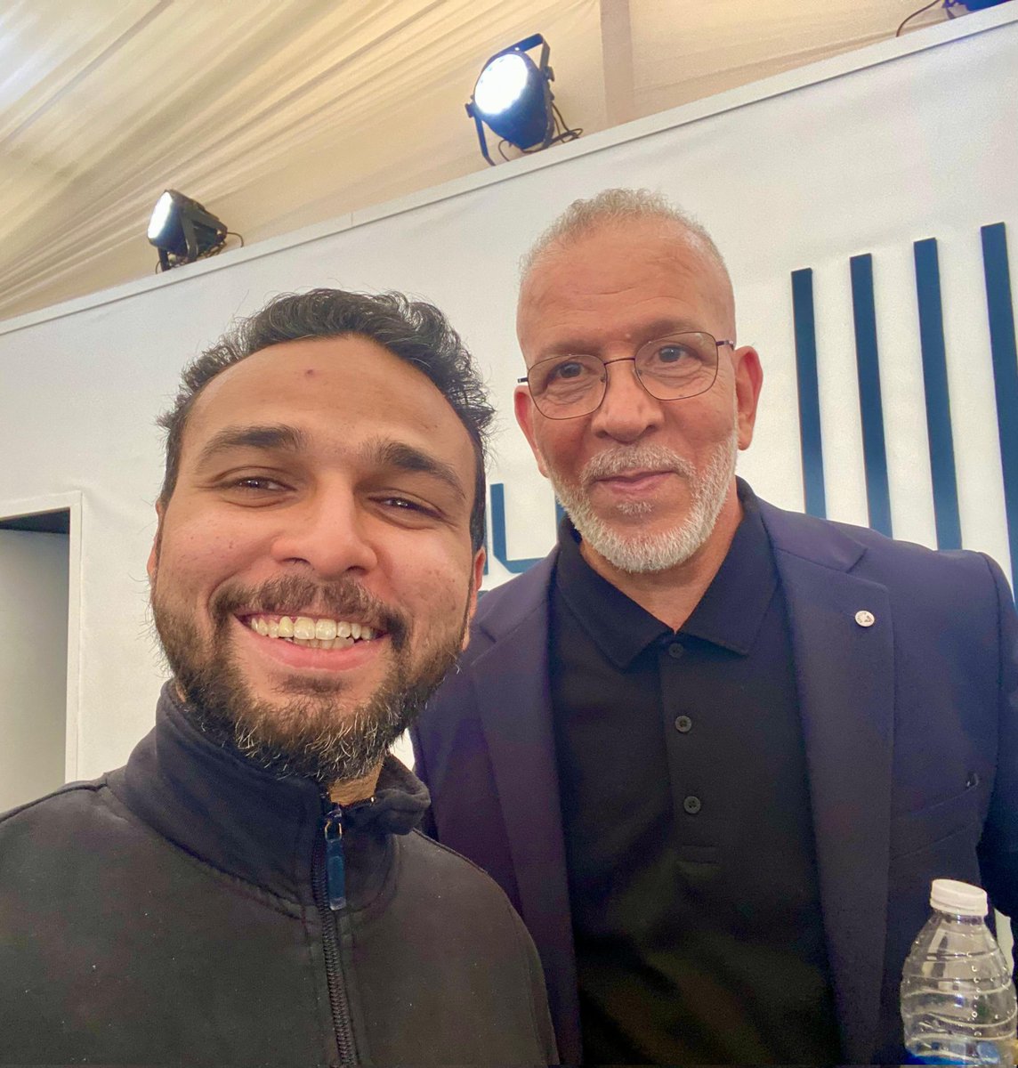 AsimOsama's tweet photo. القاهرة نورت والله
@derradjihafid ❤️❤️ https://t.co/e6jJc27eWw