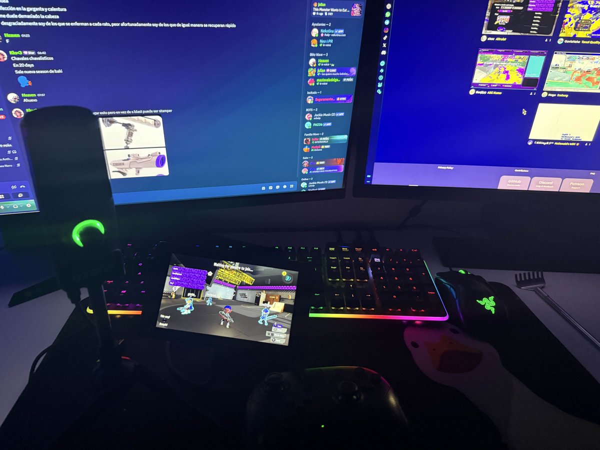 Fluti gameplay 
The console overheats on the monitor, so I play like this