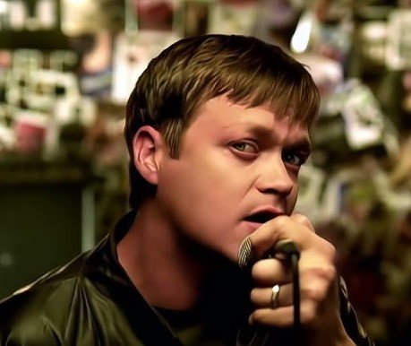 reportersalles's tweet image. Morre Brad Arnold, vocalista do 3 Doors Down, aos 47 anos

A banda fez o anúncio pelas redes sociais no sábado, mesmo dia de seu falecimento.

O cantor anunciou em maio do ano passado que estava lutando contra um câncer renal em estágio 4.

"Com sua amada esposa Jennifer e sua…