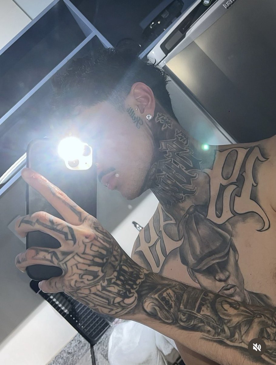 Jhonszz's tweet photo. Nudes vazado do gostoso do sopranii no telegram que pirocão ele tem 😍🤤🤤

https://t.co/mbm54gQucn

#chudai #novinhodopirocão #novinho #roludo #pauzudo #sopranii #bbb #bbb26 #jonas #juliano #floss #sulzbach #urach #Tadalafellas https://t.co/P1f2t99wNr