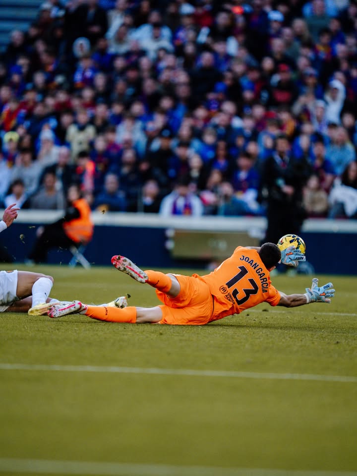 FCB World tweet media