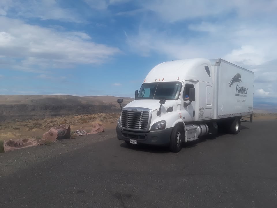 Sometimes, the best part of the job is the view. What’s your 20?! 📷 Jeremy Cherry