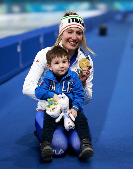 A birthday is a great day to be with your family, and Francesca Lollobrigida spent hers the best way possible - with her son, a gold medal around her neck, and an Olympic record written into the history books.

Happy birthday, Francesca! 🎂🥇

#MilanoCortina2026 #Olympics
