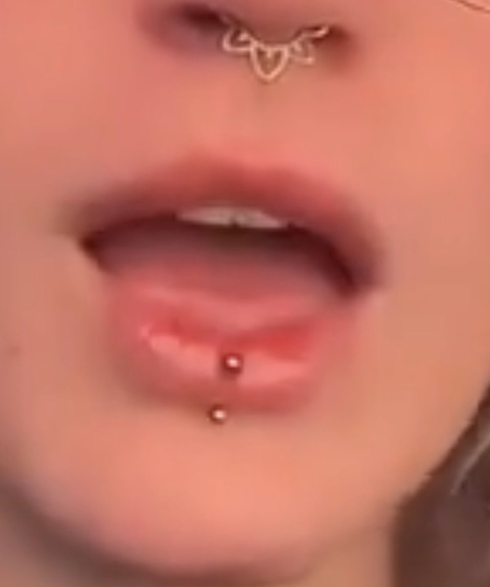 Badcarma69 tweet media