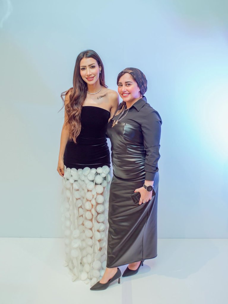 Masa_G_Mu7ammad's tweet photo. The Most Beautiful @rahmaladysax โค๏ธ๐คฉ
Our Launch Event For #Try_To_Fly And #Genfx ๐คฉโค๏ธ
From Root To Radiance โค๏ธ
#Medinza https://t.co/UVevRPzfJm