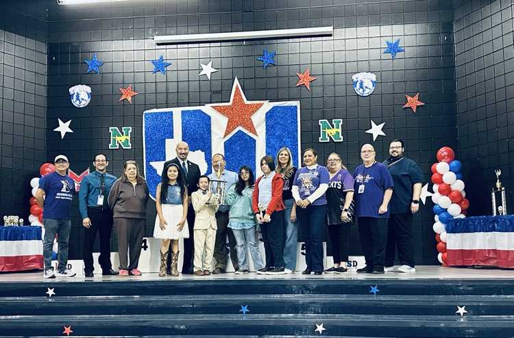 RyanLISD's tweet photo. 🐾💜Ryan Elementary just secured 2nd Place Overall at today’s meet! Our Bobcats showed up, leveled up, and brought home the hardware. So proud of this team’s hard work and brilliance!💜🐾
Swipe to see some of our winners in action! ➡️ https://t.co/4dcf5Db640