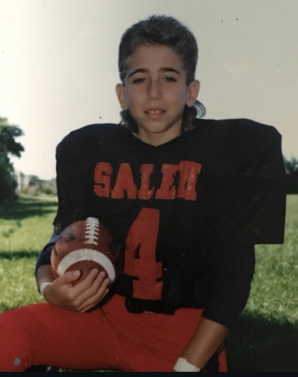 seanstellato's tweet photo. Blessed to share a moment with my paisan @tommydevito007 🙏
Started with a ball &amp; a dream.
Built our own @WilsonFootball by hand to honor our Italian roots. 
Family, faith &amp; the grind 🤍🇮🇹 #SuperBowl  #blessed #01970 https://t.co/tYsjPOJxEp