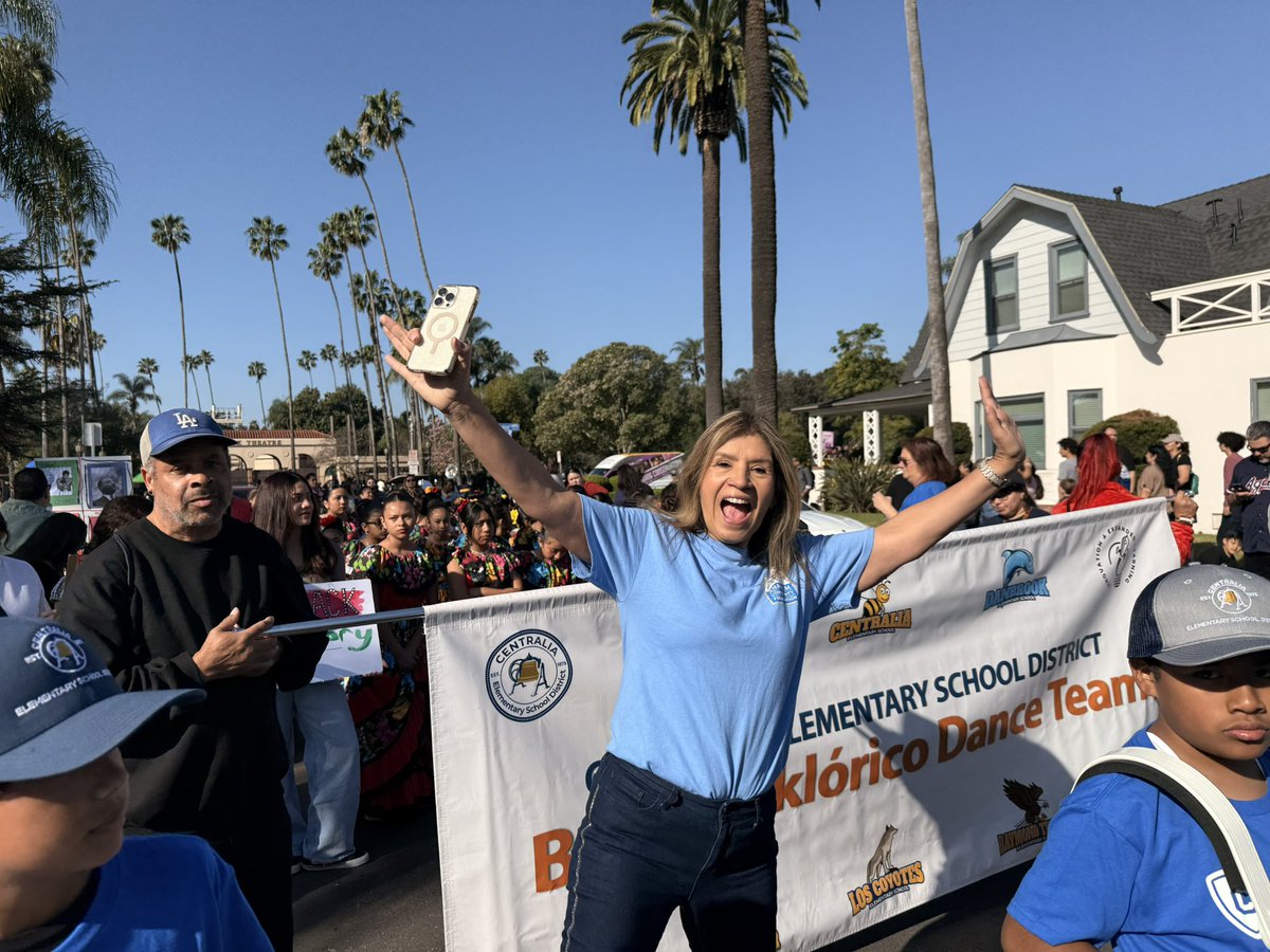 DrStacyChang's tweet photo. So proud to have all of our @CentraliaESD schools participate in the OC Black History Parade &amp; Unity Festival in @City_of_Anaheim!
@CentraliaSup
+ https://t.co/rHxp4Y2z8p