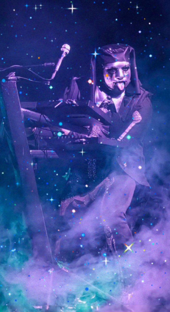 TrashPanda tweet media