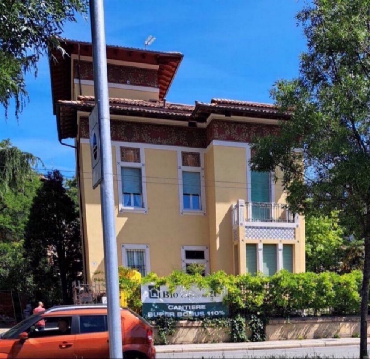 piero_fr's tweet image. #4disera

#Spadafora
Grullino dissidente?
Siete morti e tu non sei Lazzaro che resuscita!
Non resuscitate Neanche a PrimaVera!
N. B.
Il proprietario della villa sotto ringrazia x il 110% (si è rifatto tutto,..pagato da tt gli italiani)