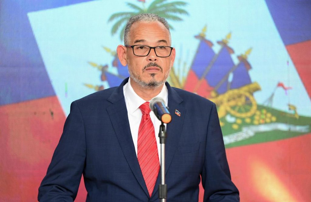 Le Premier ministre de la République, Monsieur Alix Didier Fils-Aimé, prononcera ce soir à 19 heures (7hPM) une adresse solennelle à la Nation. 

facebook.com/share/p/17yP1Z…