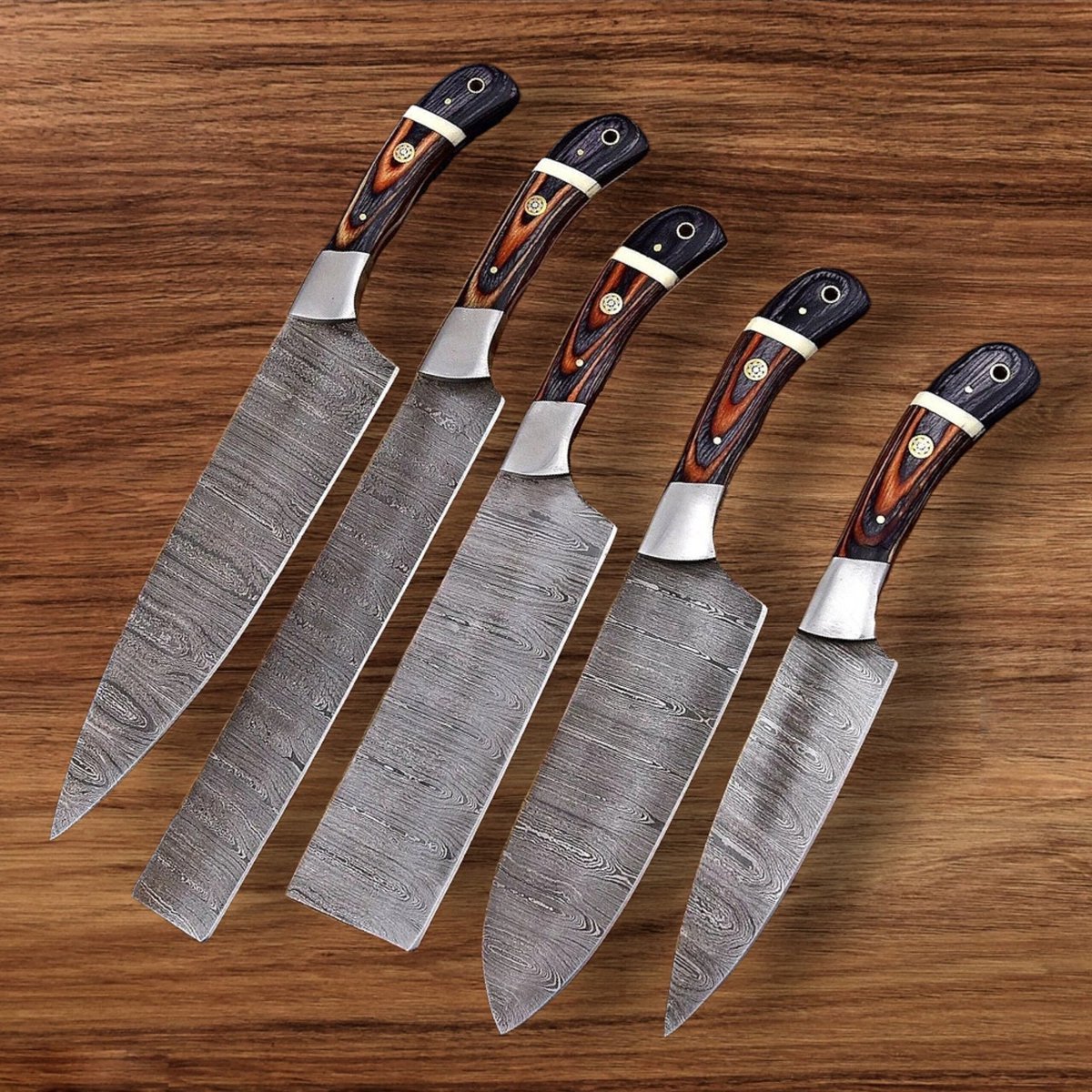 Edgecraft82's tweet photo. Serious knives for serious cooking.
🔥 Handcrafted Damascus Steel Chef Knife Set
Razor-sharp. Durable. Beautifully forged.
DM to order. 🏷🎁
#chefandmyfridge #Chef #Knife #cheflife #chefmode https://t.co/Xuc7H131f2