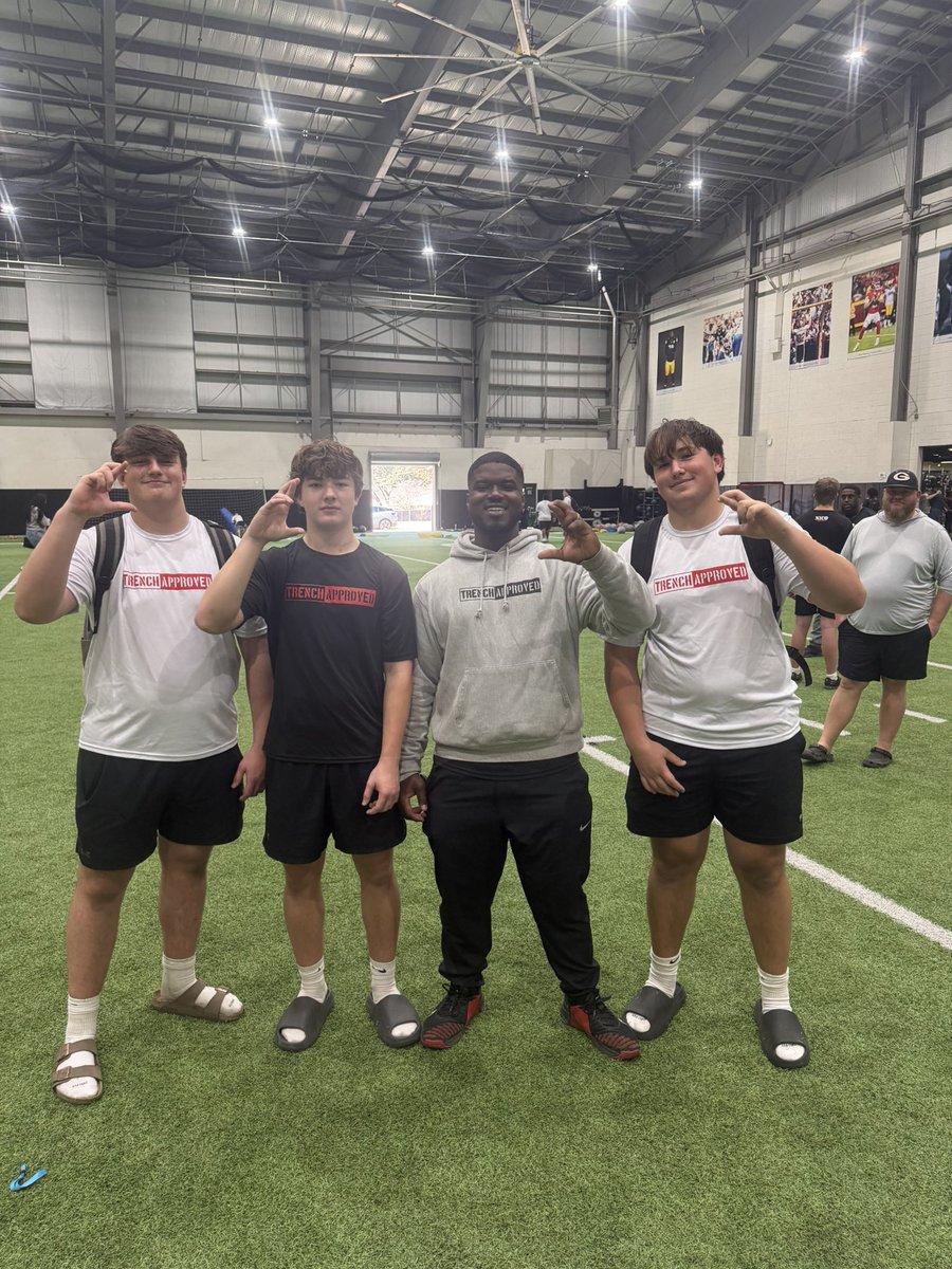 Dustin Asbra tweet media