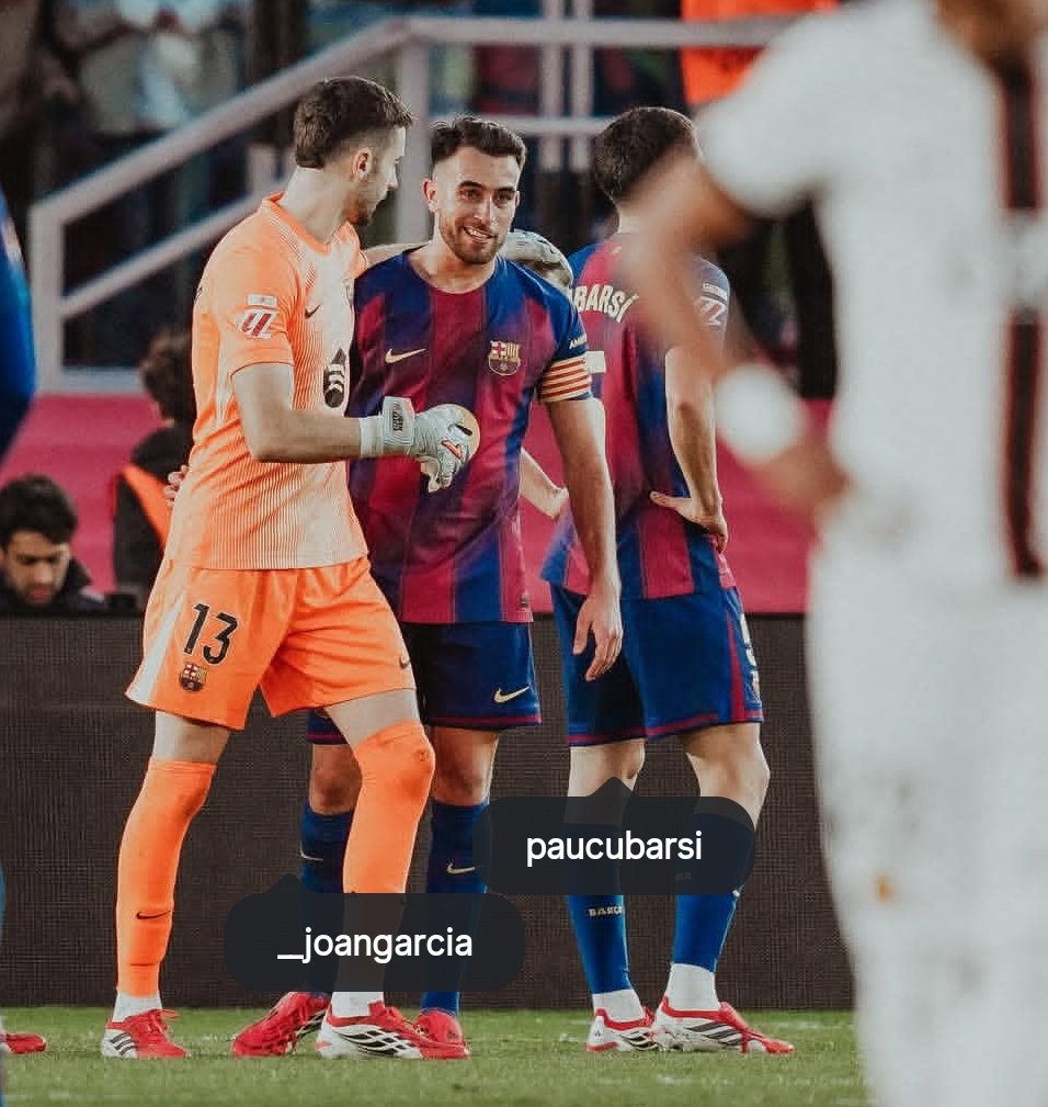 Cubarsi was so sick of his corny ass parents he had to look away 😭😭😭😭