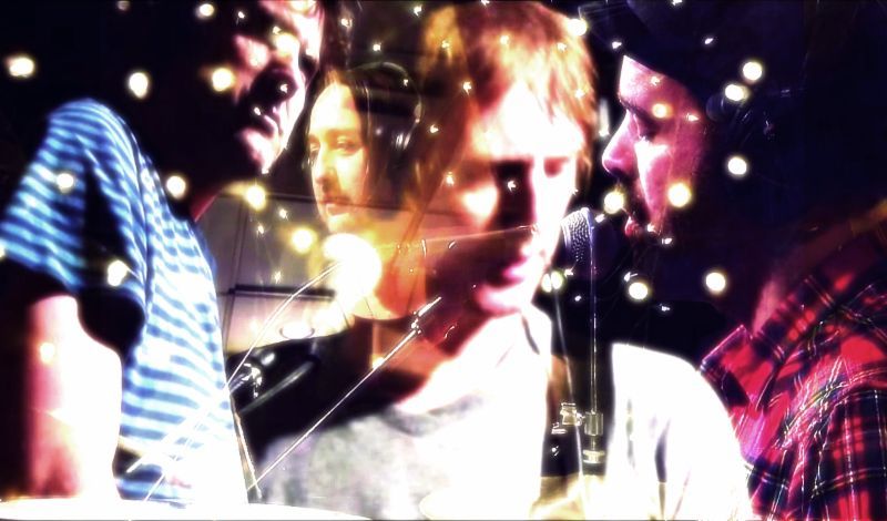 AlasdairMcDoug4's tweet photo. #LastUp on tonights #CreativeDistortion on @SunnyGRadio 

'Rave Down' by @swervedriver 

Thanks for joining me and I'll see you next week at 6pm! 

#SaturdayNight #SunnyGRadio #CommunityRadio #IndieRadio https://t.co/tPtjsqRcTH