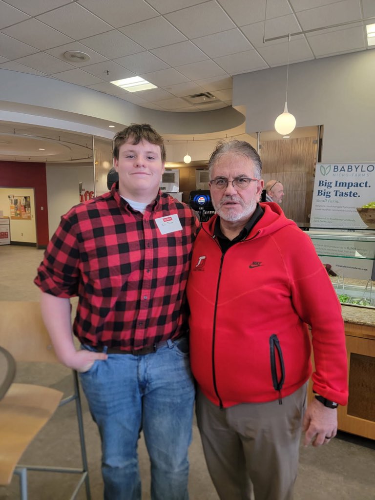 Eli Thim tweet media