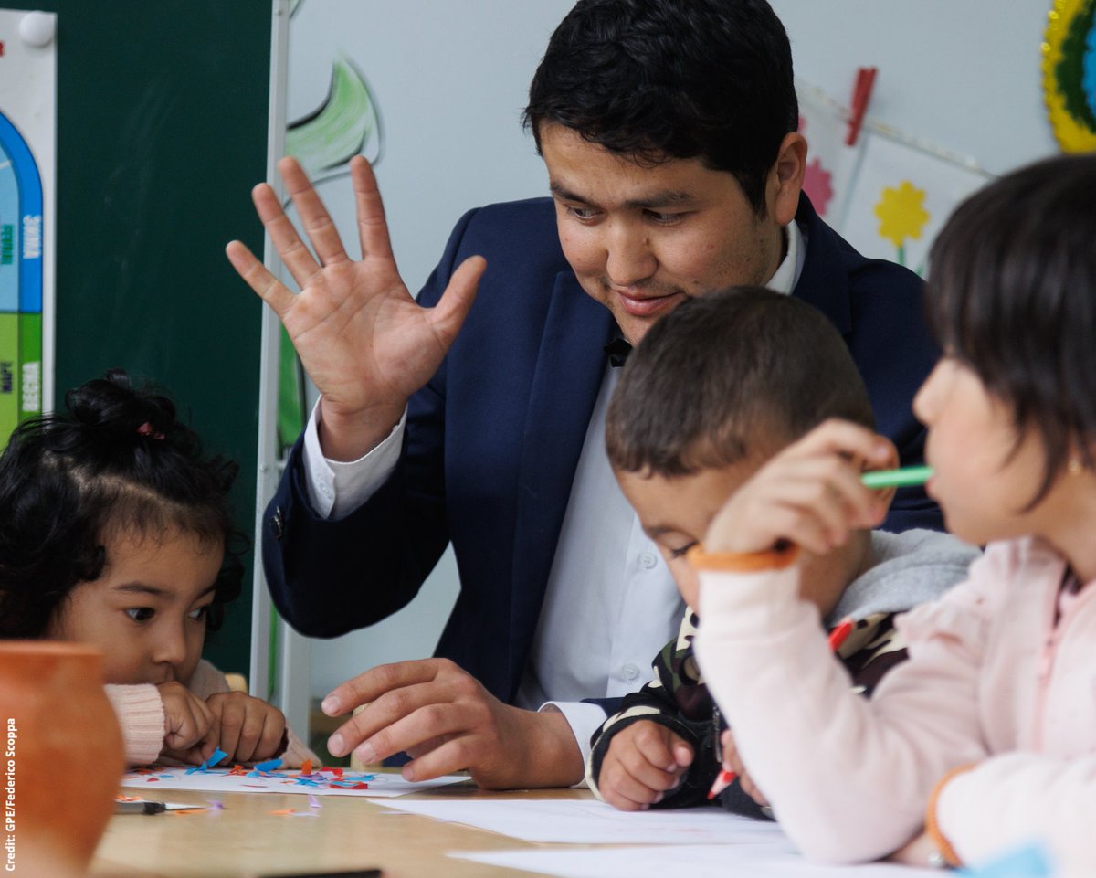 GPforEducation's tweet photo. More resources to improve education in Uzbekistan 🇺🇿 🙌
Thanks to the #SmartEd Financing Initiative by GPE, @isdb_group and @arabcoordgroup, the country is constructing and upgrading more than 80 schools.
#FundEducation https://t.co/TK9vaCCh9p