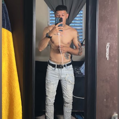 papipollopr🐣 tweet media